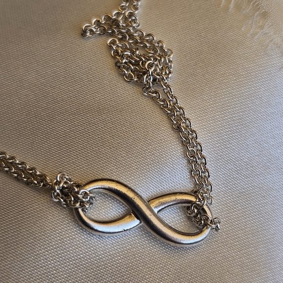 Tiffany double chain infinity necklace - Picture 5 of 6